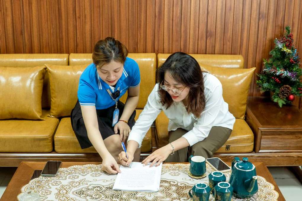 ký kết dịch vụ lấy Nenkin cùng khách hàng GGS